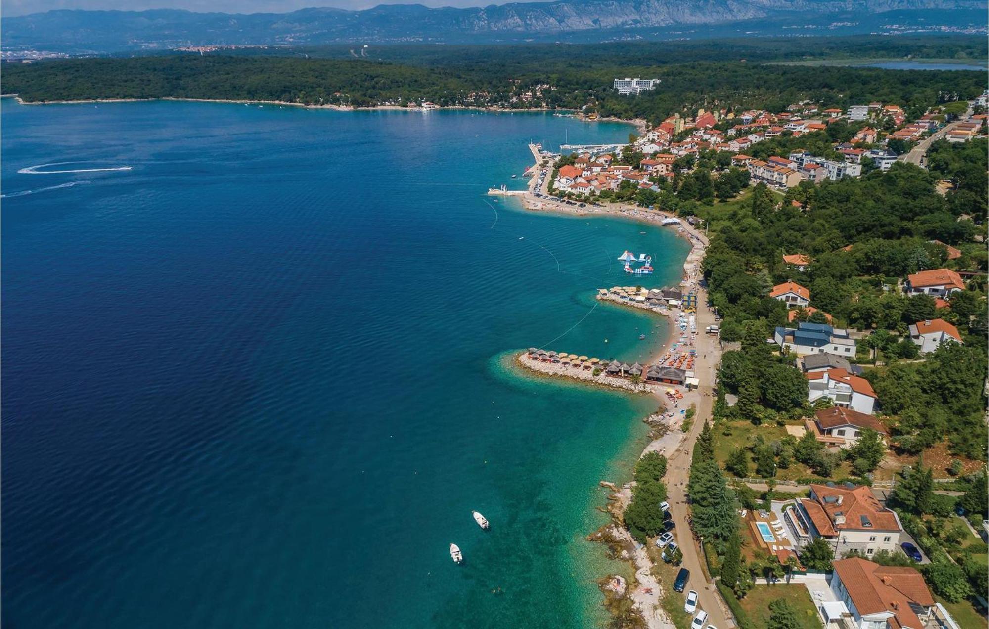 Amazing Apartment In Njivice With Wifi Εξωτερικό φωτογραφία